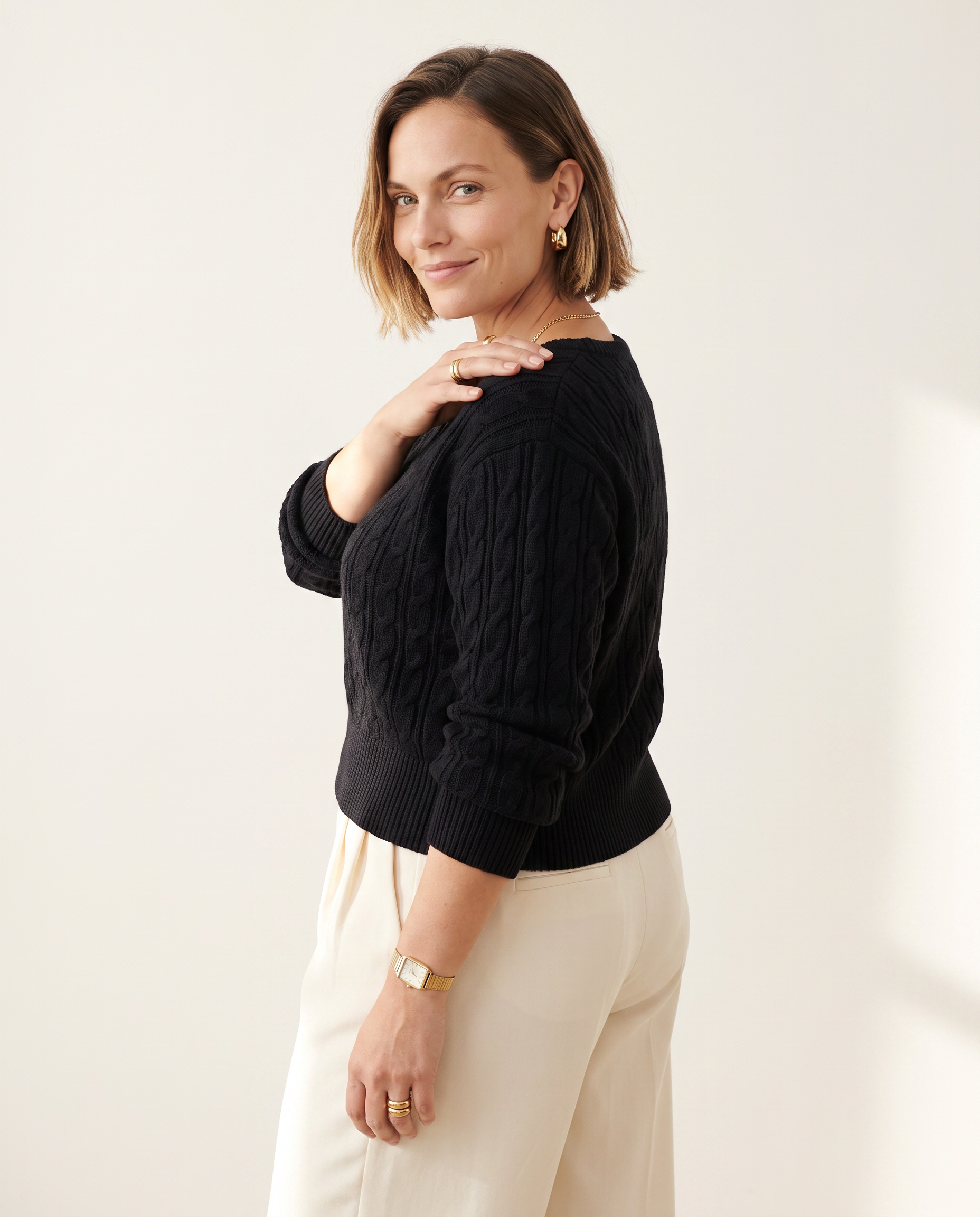 Knit & Loom Cable V-Neck in Black