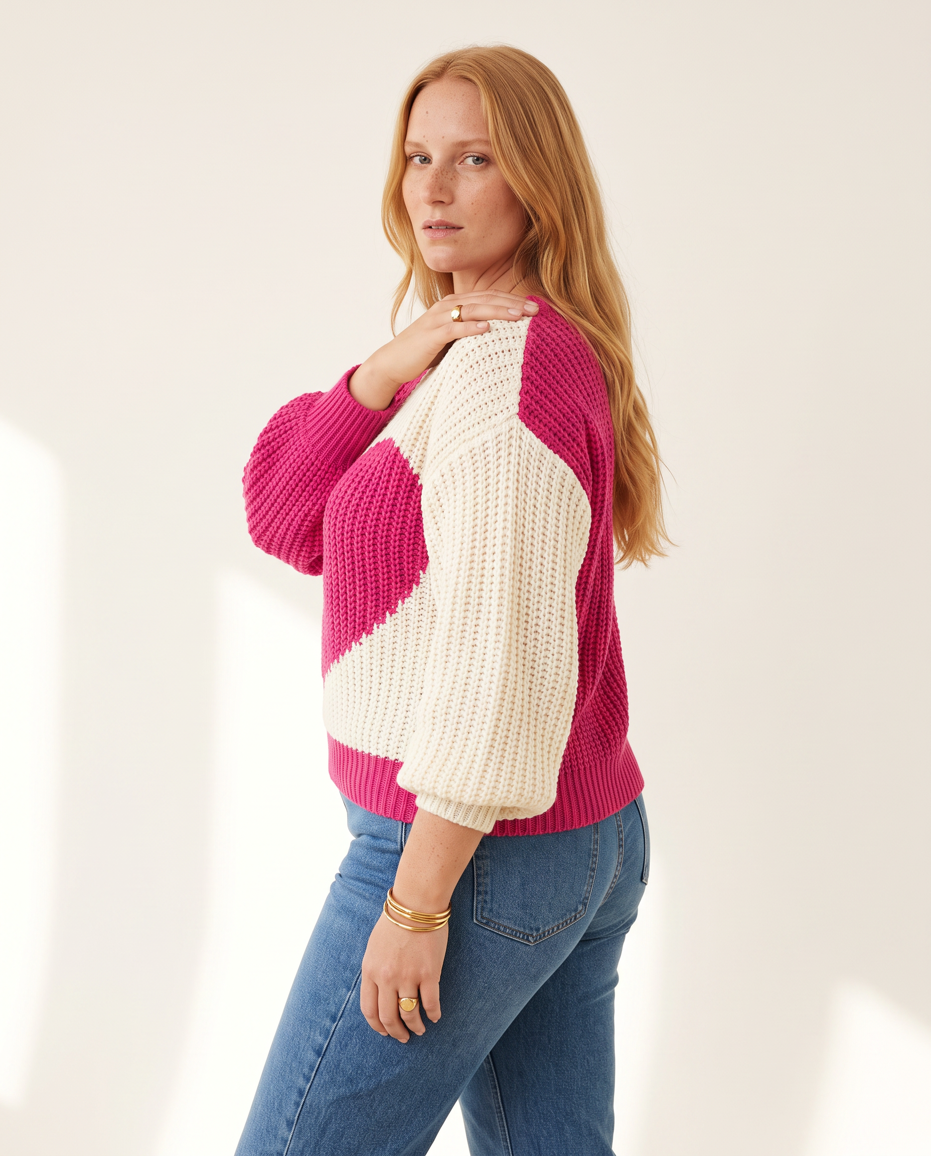 Knit & Loom Heart Colourblock Sweater in Rose Red