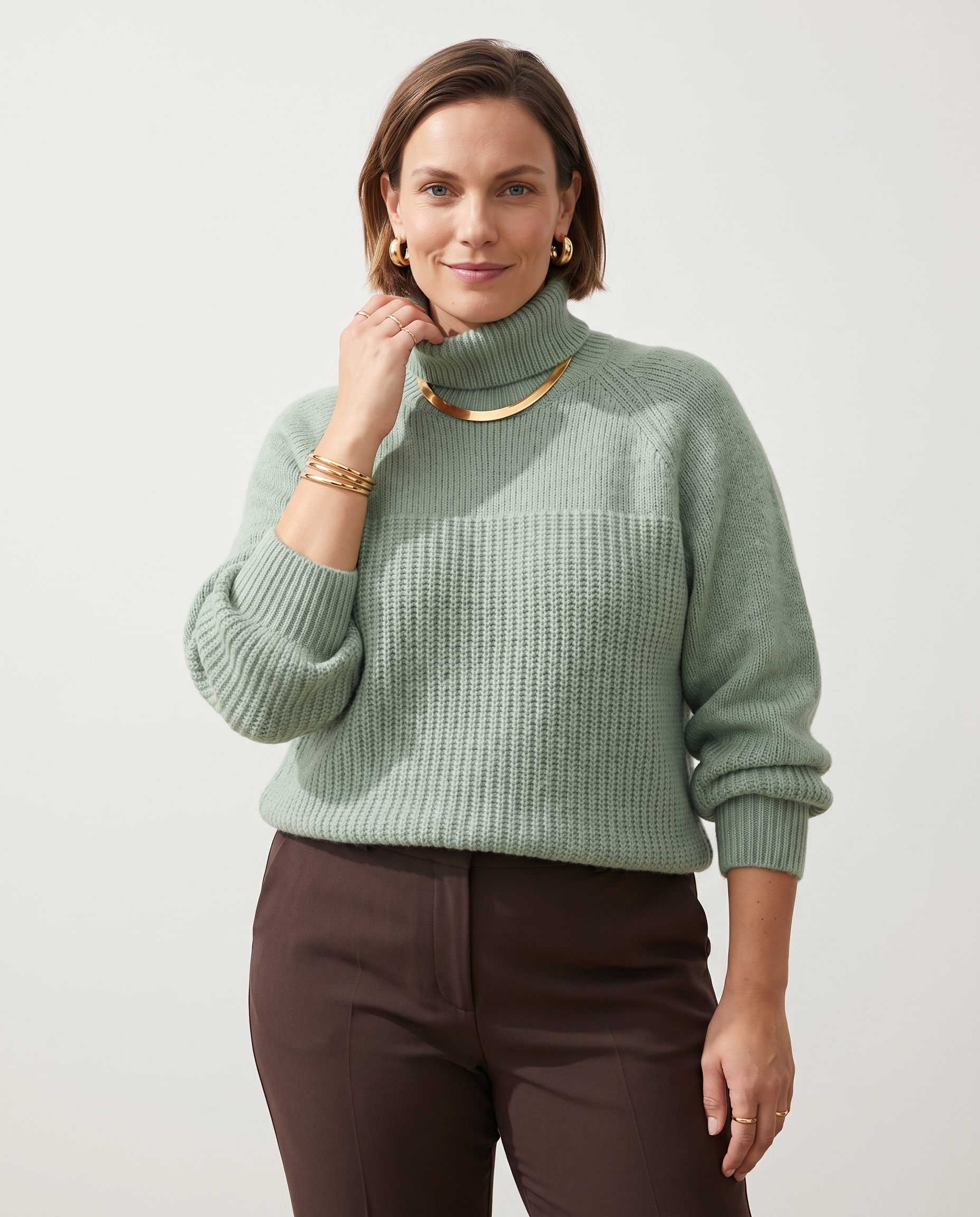 Knit & Loom Raglan Collar Knit in Bean Green