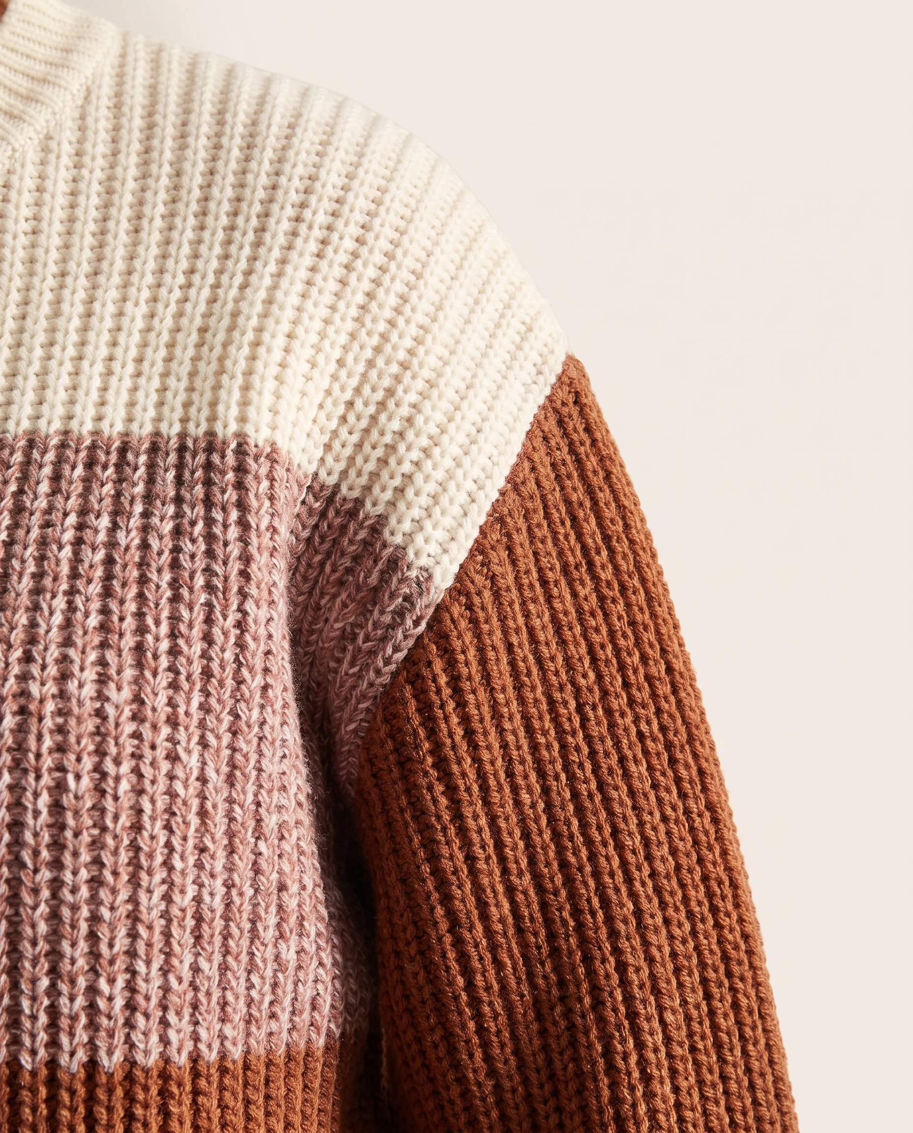 Knit & Loom Rose Colourblock Sweater, knit detail